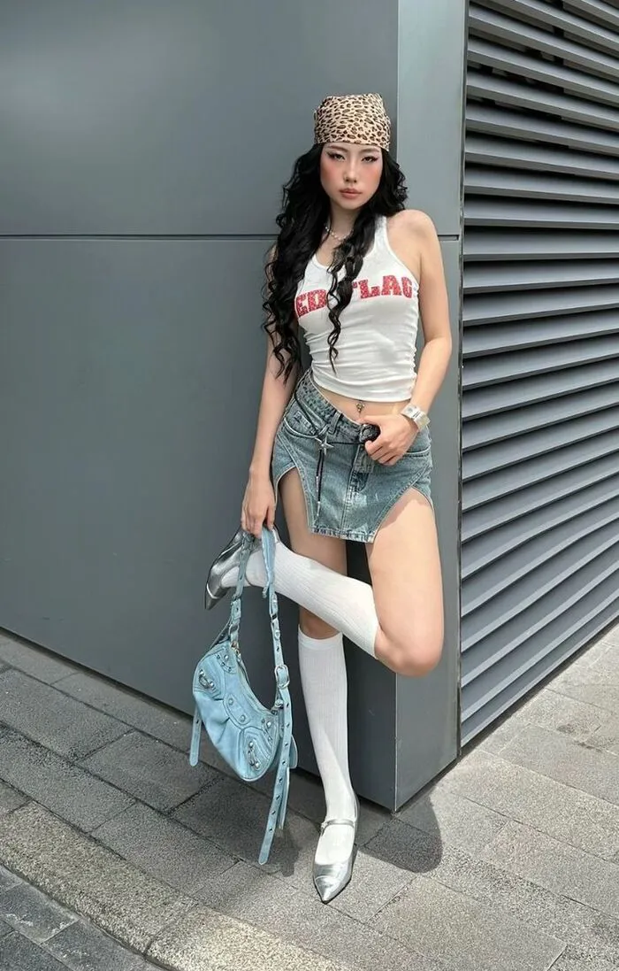 98+ ảnh hot girl chân dài quyến rũ, thu hút mọi ánh nhìn 98+ ảnh hot girl chân dài quyến rũ, thu hút mọi ánh nhìn