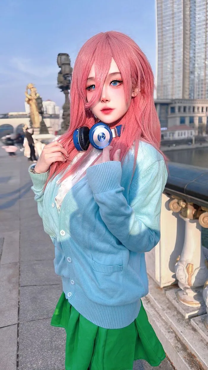 Ngắm nhìn 187+ ảnh miku nakano cosplay đẹp mê hồn Ngắm nhìn 187+ ảnh miku nakano cosplay đẹp mê hồn