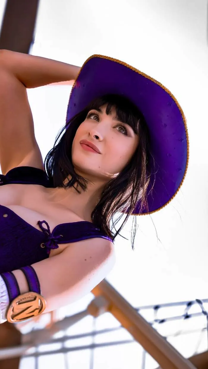 Trọn bộ 180+ ảnh nico robin cosplay đẹp nao lòng