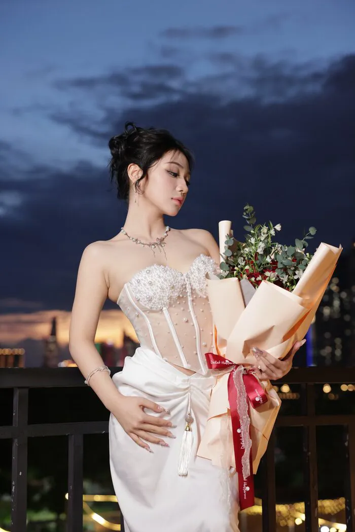 Khám phá 98+ hình ảnh trần hà linh cực cuốn hút Khám phá 98+ hình ảnh trần hà linh cực cuốn hút