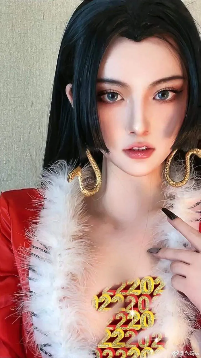 Top 127+ cosplay boa hancock xinh đẹp mê hồn người xem