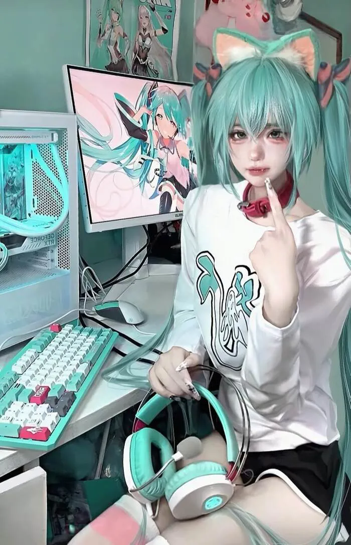 108+ ảnh cosplay miku sắc nét: Đắm chìm cùng nàng vocaloid 108+ ảnh cosplay miku sắc nét: Đắm chìm cùng nàng vocaloid