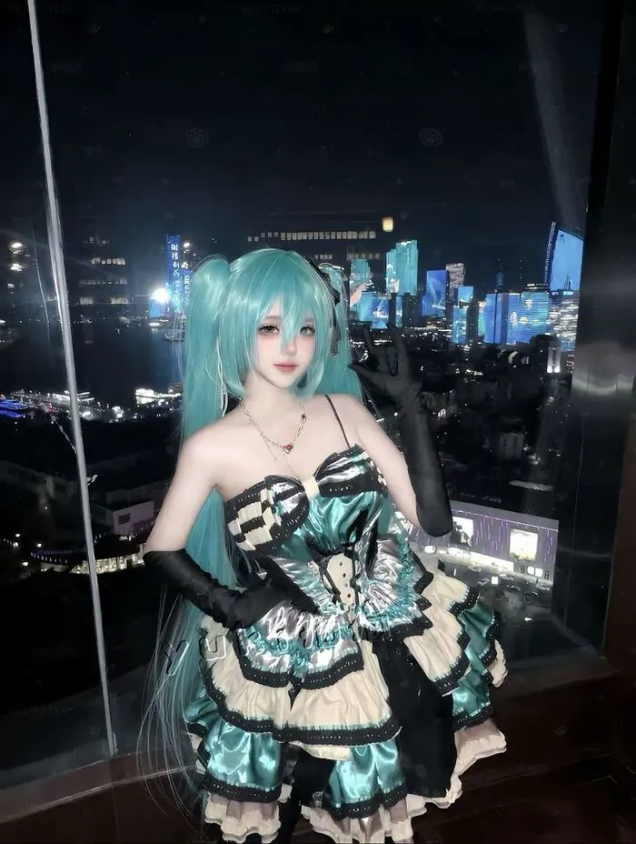 108+ ảnh cosplay miku sắc nét: Đắm chìm cùng nàng vocaloid 108+ ảnh cosplay miku sắc nét: Đắm chìm cùng nàng vocaloid