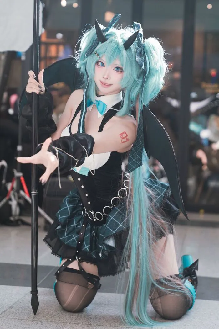 108+ ảnh cosplay miku sắc nét: Đắm chìm cùng nàng vocaloid 108+ ảnh cosplay miku sắc nét: Đắm chìm cùng nàng vocaloid
