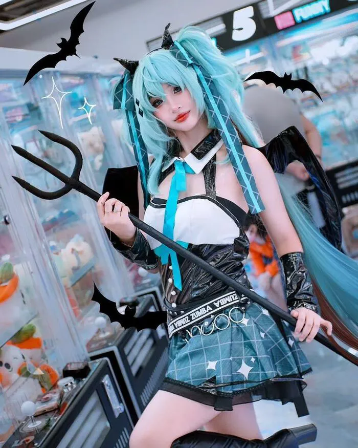 108+ ảnh cosplay miku sắc nét: Đắm chìm cùng nàng vocaloid 108+ ảnh cosplay miku sắc nét: Đắm chìm cùng nàng vocaloid