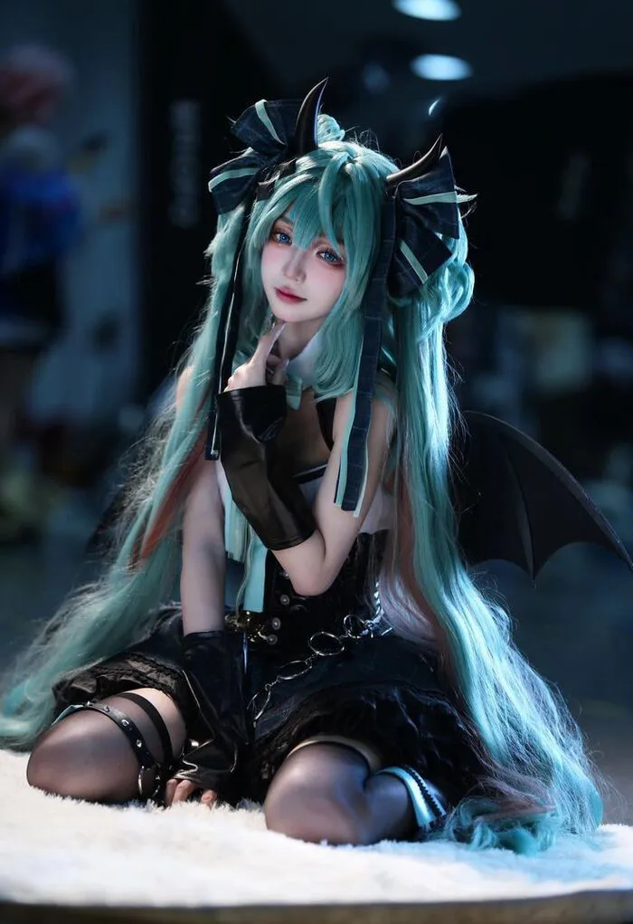 108+ ảnh cosplay miku sắc nét: Đắm chìm cùng nàng vocaloid 108+ ảnh cosplay miku sắc nét: Đắm chìm cùng nàng vocaloid