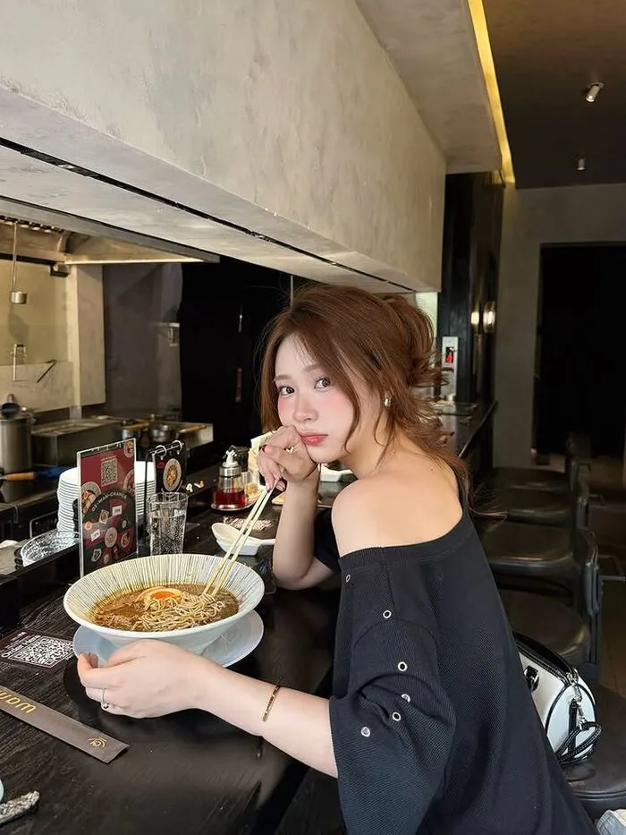 Gợi ý loạt gái xinh 2k3 thu hút mọi ánh nhìn