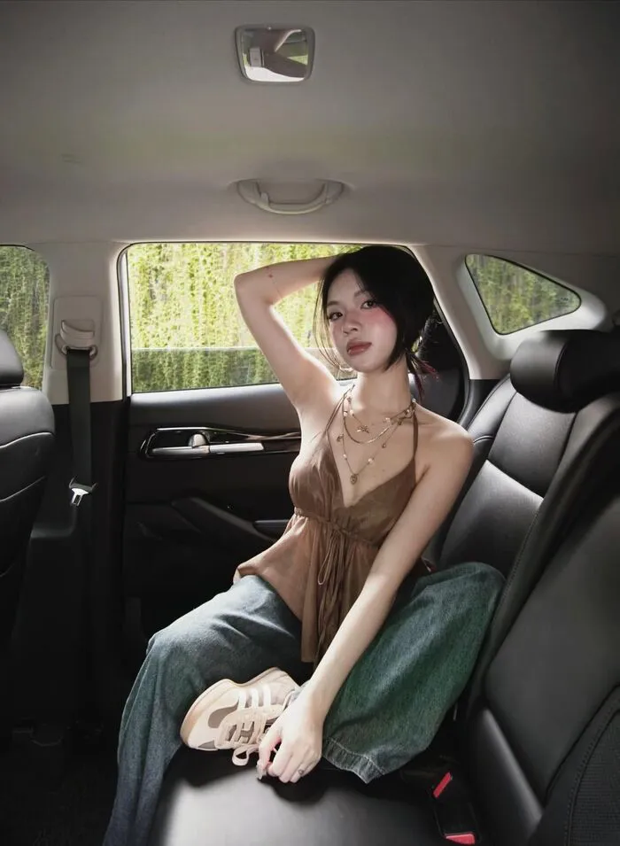 Gợi ý loạt gái xinh 2k3 thu hút mọi ánh nhìn
