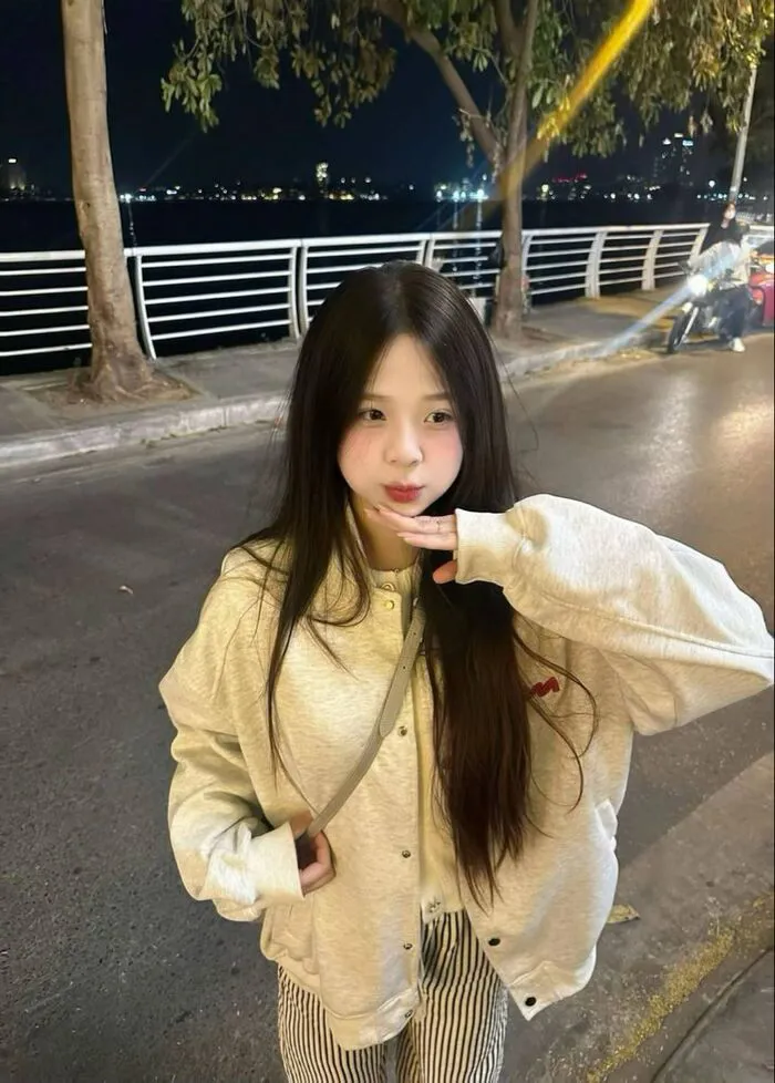 Top 188+ gái xinh 2k8: Vẻ đẹp trong trẻo tỏa sáng