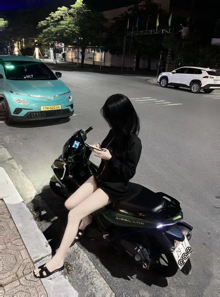 Ngắm nhìn 99+ hình ảnh gái xinh che mặt đầy bí ẩn, cuốn hút Ngắm nhìn 99+ hình ảnh gái xinh che mặt đầy bí ẩn, cuốn hút