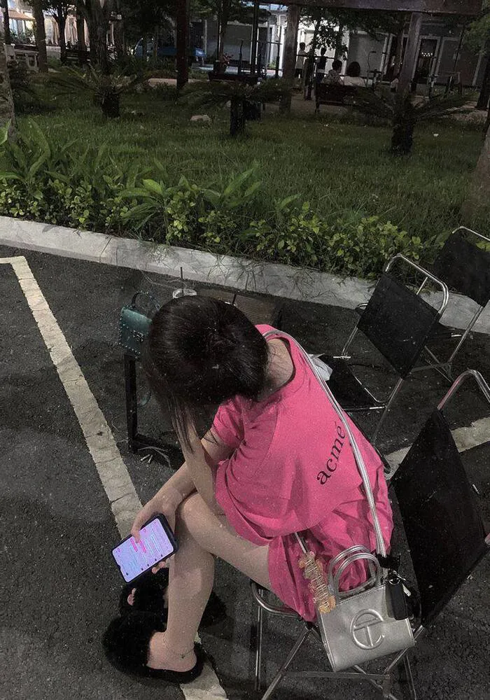 Ngắm nhìn 99+ hình ảnh gái xinh che mặt đầy bí ẩn, cuốn hút Ngắm nhìn 99+ hình ảnh gái xinh che mặt đầy bí ẩn, cuốn hút