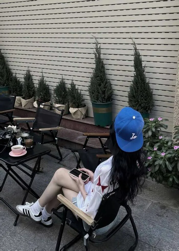 Ngắm nhìn 99+ hình ảnh gái xinh che mặt đầy bí ẩn, cuốn hút Ngắm nhìn 99+ hình ảnh gái xinh che mặt đầy bí ẩn, cuốn hút