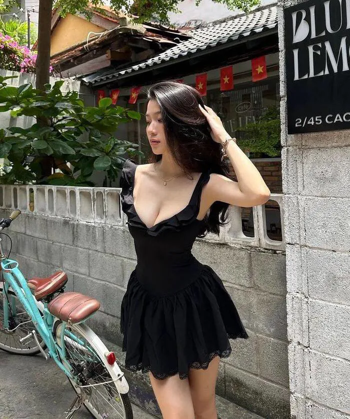 Gái xinh khoe ngực: Khám phá vẻ đẹp quyến rũ với 98+ tuyển tập mới nhất Gái xinh khoe ngực: Khám phá vẻ đẹp quyến rũ với 98+ tuyển tập mới nhất