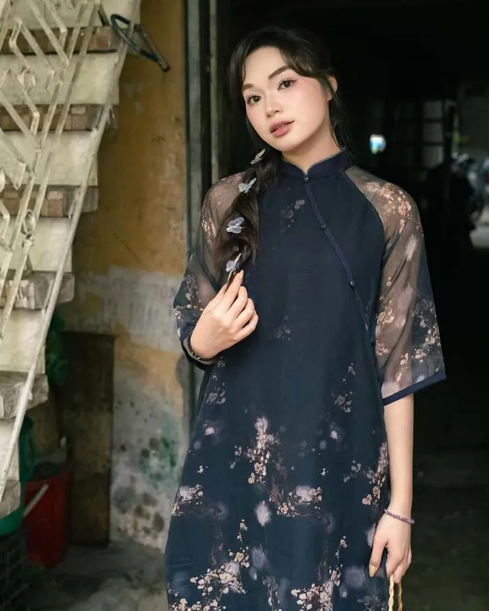 Khám phá 180+ ảnh gái xinh mặc áo dài tinh khôi, cuốn hút