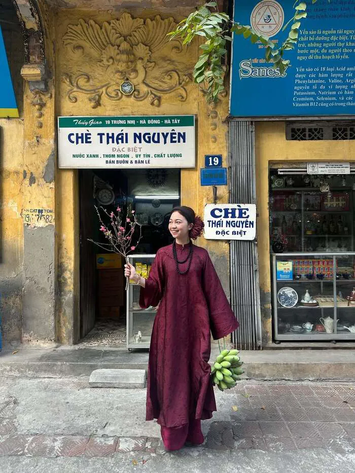Khám phá 180+ ảnh gái xinh mặc áo dài tinh khôi, cuốn hút