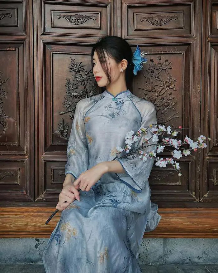 Khám phá 180+ ảnh gái xinh mặc áo dài tinh khôi, cuốn hút