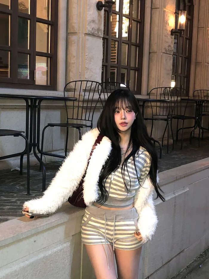 Top 145+ gái xinh mặc quần ngắn khoe dáng đẹp hút hồn Top 145+ gái xinh mặc quần ngắn khoe dáng đẹp hút hồn