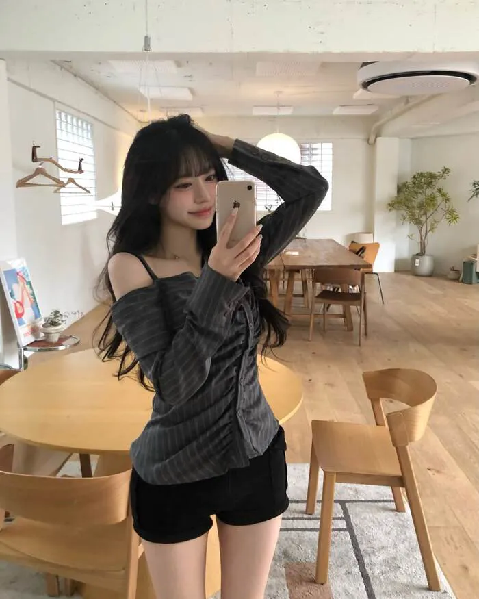 Top 145+ gái xinh mặc quần ngắn khoe dáng đẹp hút hồn Top 145+ gái xinh mặc quần ngắn khoe dáng đẹp hút hồn