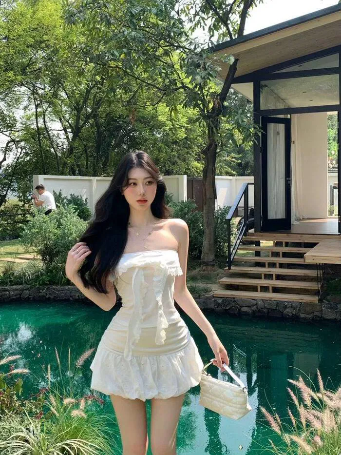 Bộ sưu tập gái xinh mặc váy ngắn ngọt ngào hút hồn mọi ánh nhìn Bộ sưu tập gái xinh mặc váy ngắn ngọt ngào hút hồn mọi ánh nhìn