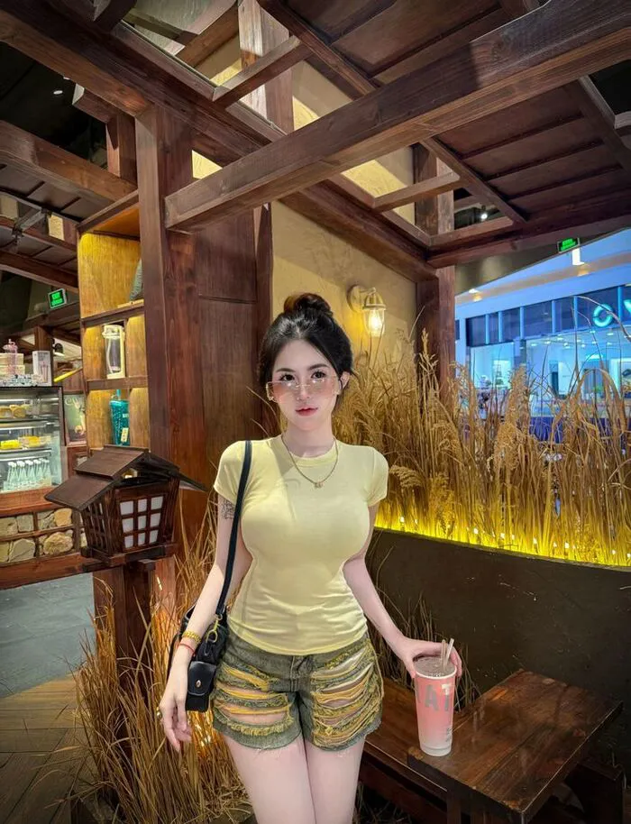 Tổng hợp 187+ gái xinh mlem cuốn hút mọi ánh nhìn Tổng hợp 187+ gái xinh mlem cuốn hút mọi ánh nhìn
