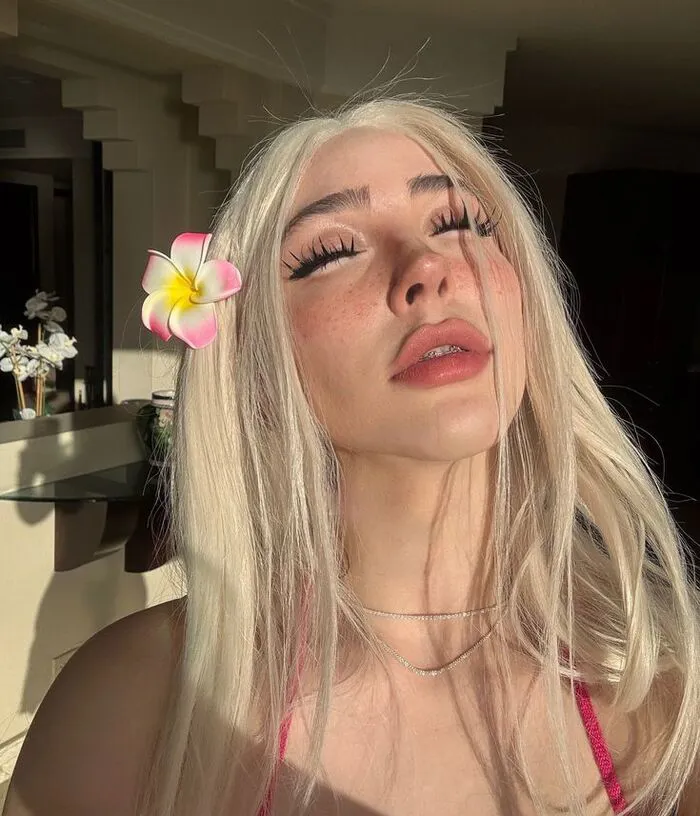 Khám phá 128+ gái xinh onlyfans: Vẻ đẹp đa sắc hút hồn Khám phá 128+ gái xinh onlyfans: Vẻ đẹp đa sắc hút hồn