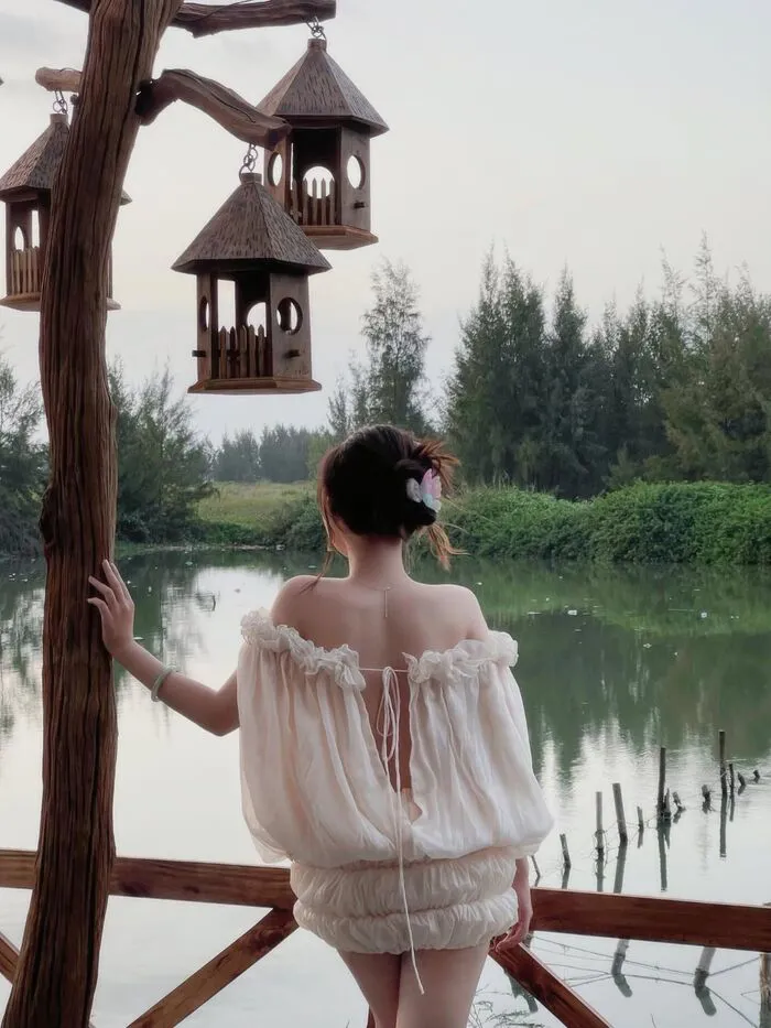 Tuyển tập 185+ gái xinh quay lưng đầy quyến rũ