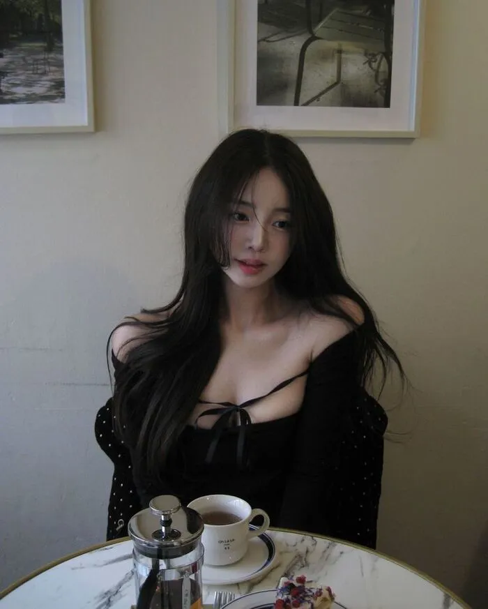Top 188+ gái xinh tóc dài đẹp ngất ngây, hút hồn mọi ánh nhìn