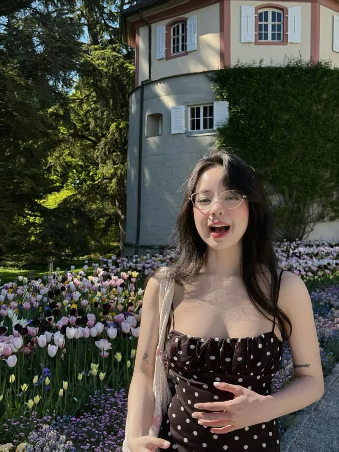 Top 238+ gái xinh vú bự làm nao lòng phái mạnh
