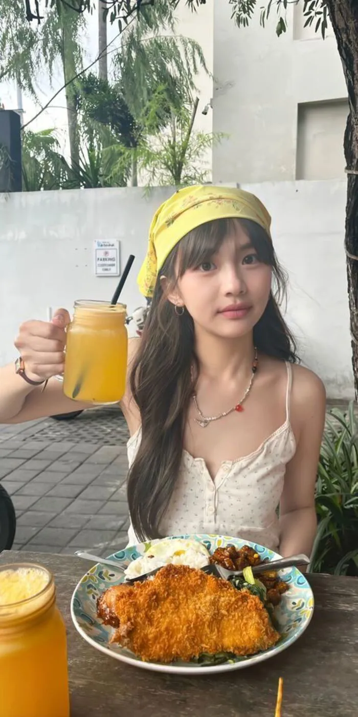 Tuyển chọn 145+ hình ảnh gái xinh lung linh, thu hút mọi ánh nhìn Tuyển chọn 145+ hình ảnh gái xinh lung linh, thu hút mọi ánh nhìn