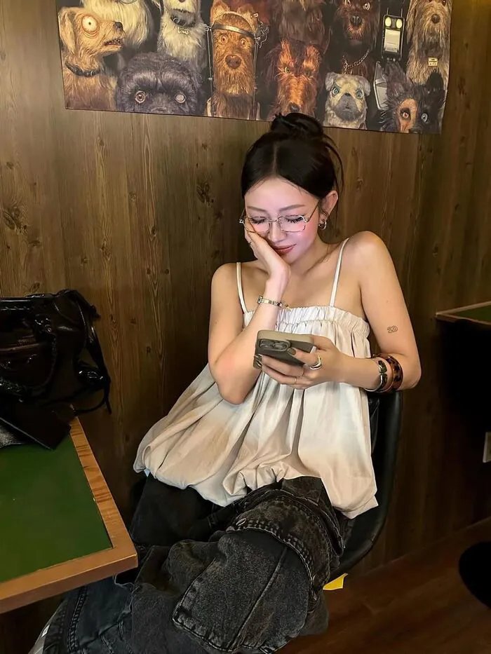 Tuyển chọn 145+ hình ảnh gái xinh lung linh, thu hút mọi ánh nhìn Tuyển chọn 145+ hình ảnh gái xinh lung linh, thu hút mọi ánh nhìn