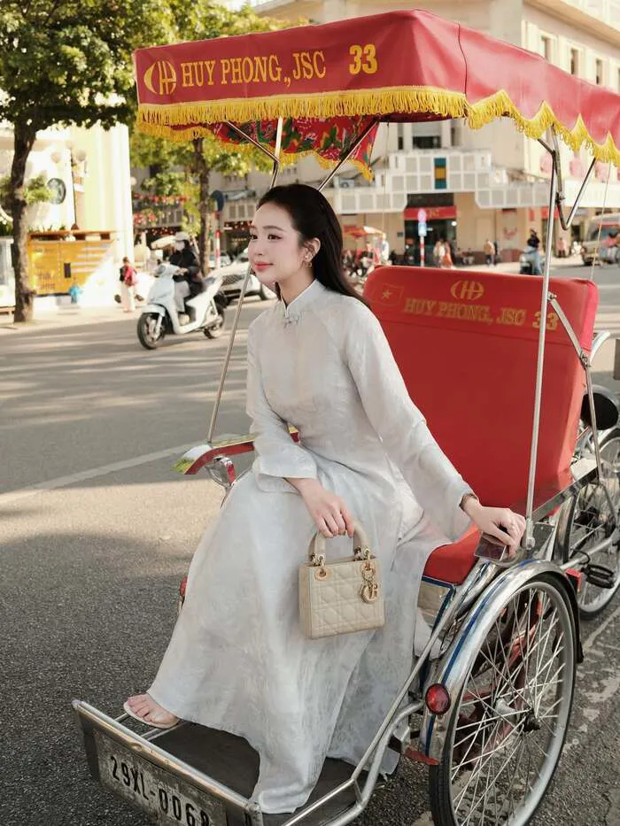 Tuyển tập 187+ ảnh lê phương anh xinh đẹp hút hồn Tuyển tập 187+ ảnh lê phương anh xinh đẹp hút hồn