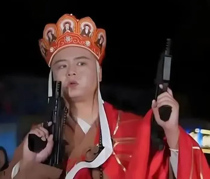 Tuyển tập meme cầm súng hài hước 150+ khiến bạn cười nghiêng ngả Tuyển tập meme cầm súng hài hước 150+ khiến bạn cười nghiêng ngả
