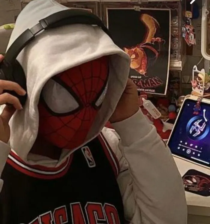 Khám phá 108+ meme spiderman hài hước nhất mọi thời đại Khám phá 108+ meme spiderman hài hước nhất mọi thời đại