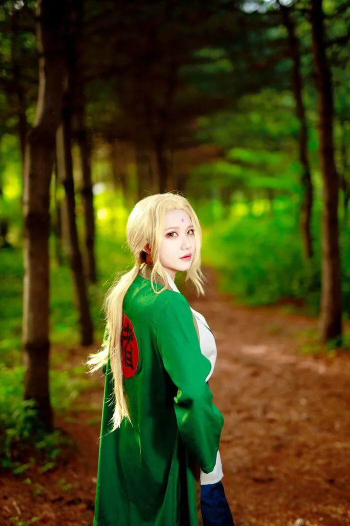 Tuyển tập 187+ tsunade cosplay đỉnh cao, biến hóa vạn người mê Tuyển tập 187+ tsunade cosplay đỉnh cao, biến hóa vạn người mê