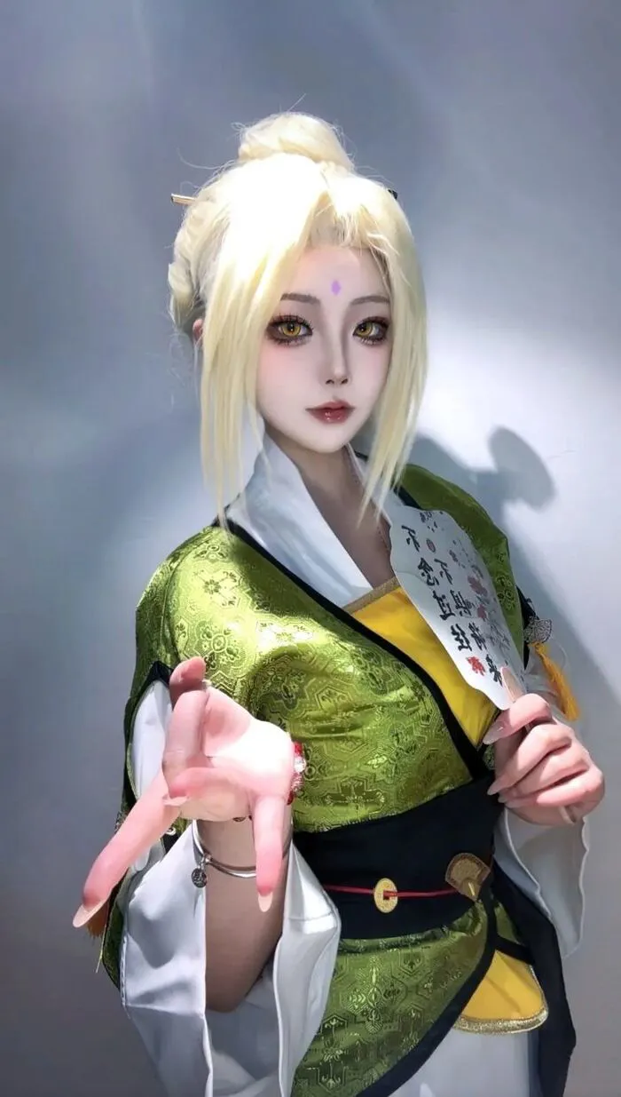 Tuyển tập 187+ tsunade cosplay đỉnh cao, biến hóa vạn người mê Tuyển tập 187+ tsunade cosplay đỉnh cao, biến hóa vạn người mê