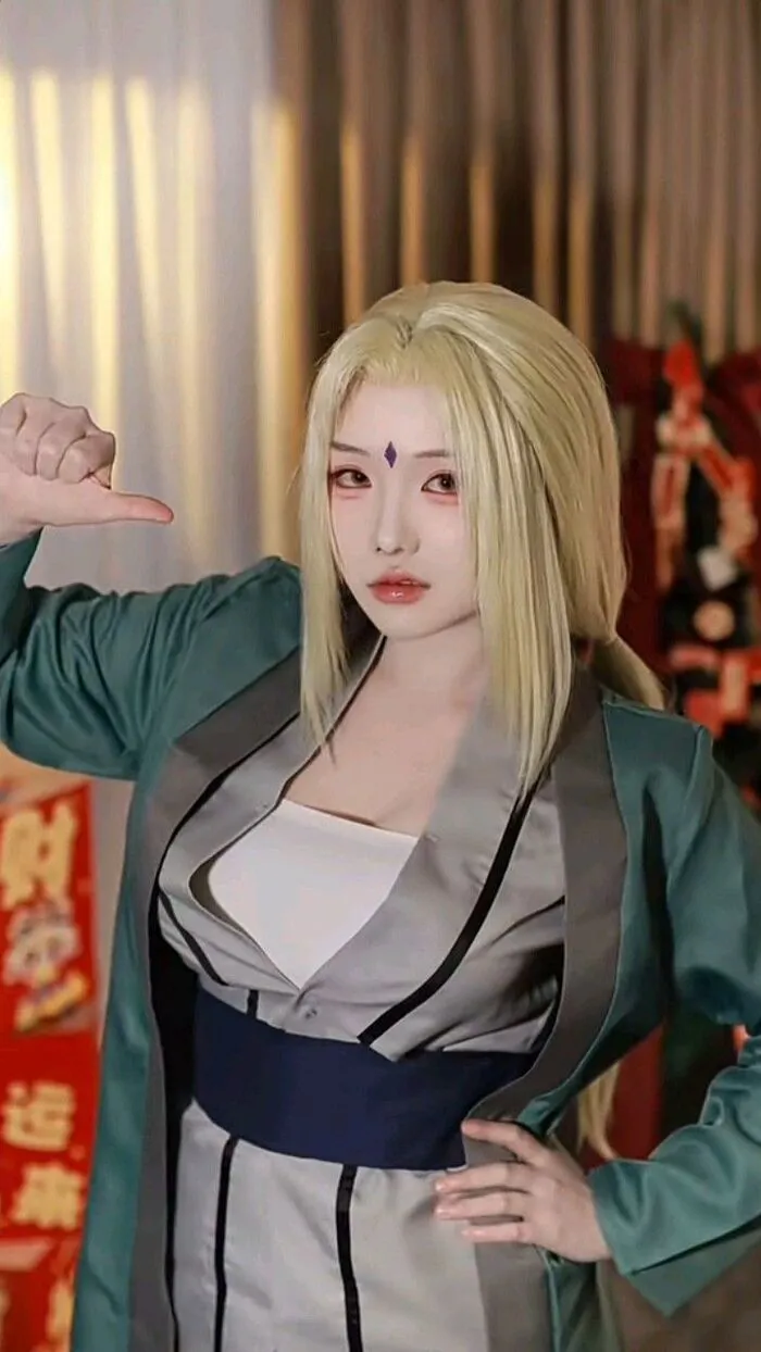 Tuyển tập 187+ tsunade cosplay đỉnh cao, biến hóa vạn người mê Tuyển tập 187+ tsunade cosplay đỉnh cao, biến hóa vạn người mê