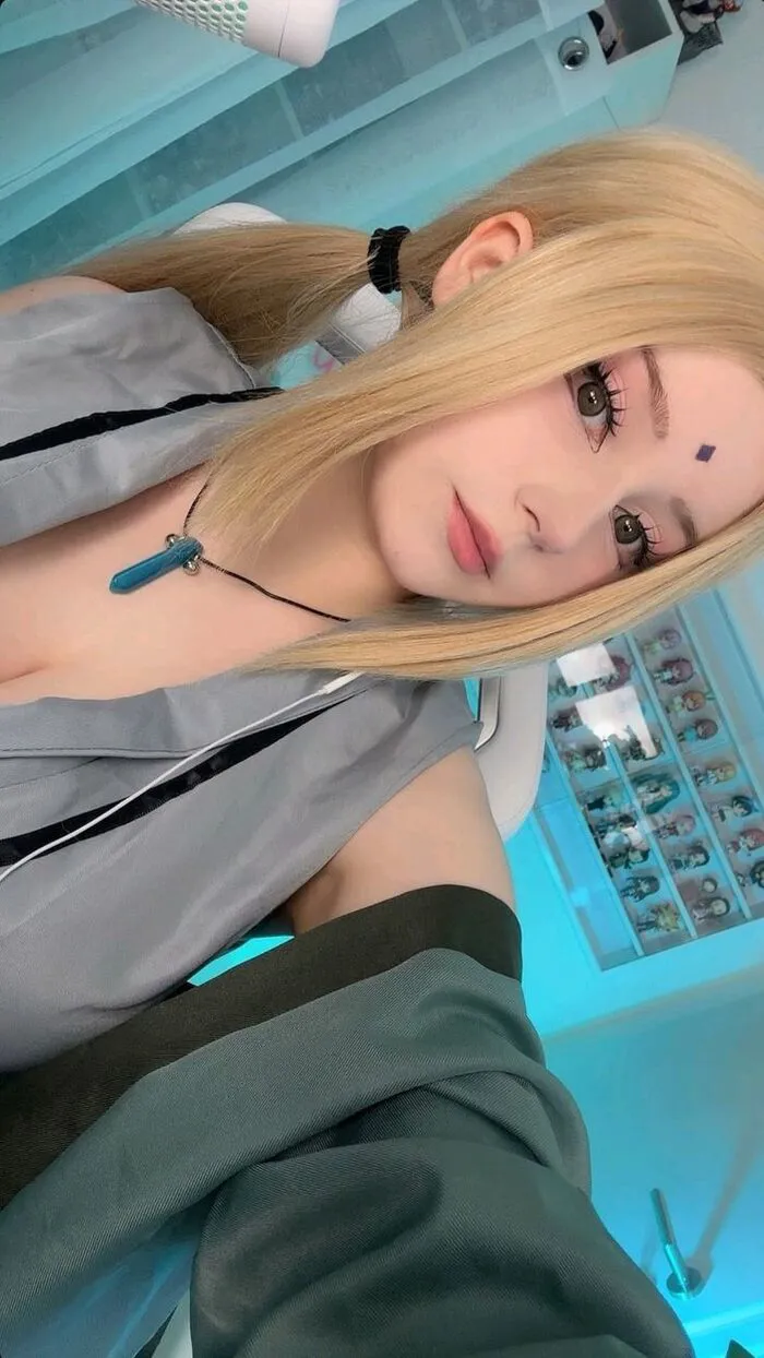 Tuyển tập 187+ tsunade cosplay đỉnh cao, biến hóa vạn người mê Tuyển tập 187+ tsunade cosplay đỉnh cao, biến hóa vạn người mê