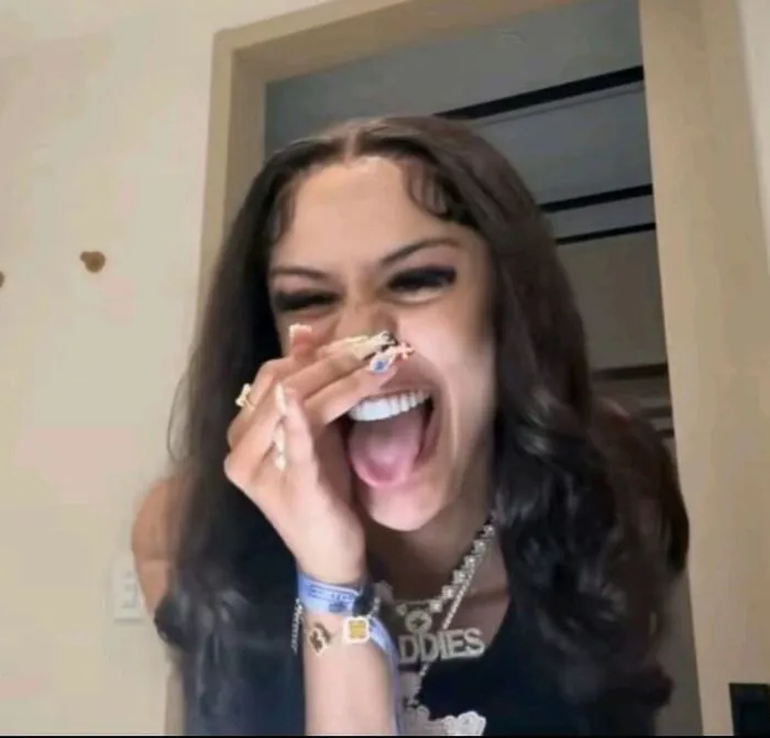 Những wow meme hài hước nhất khiến bạn cười xỉu up xỉu down